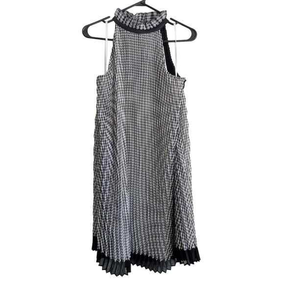 White House Black Market Dresses & Skirts - WHBM Women's 8 Black White Pleated‎ Halter Dress Flowy Gingham Pattern